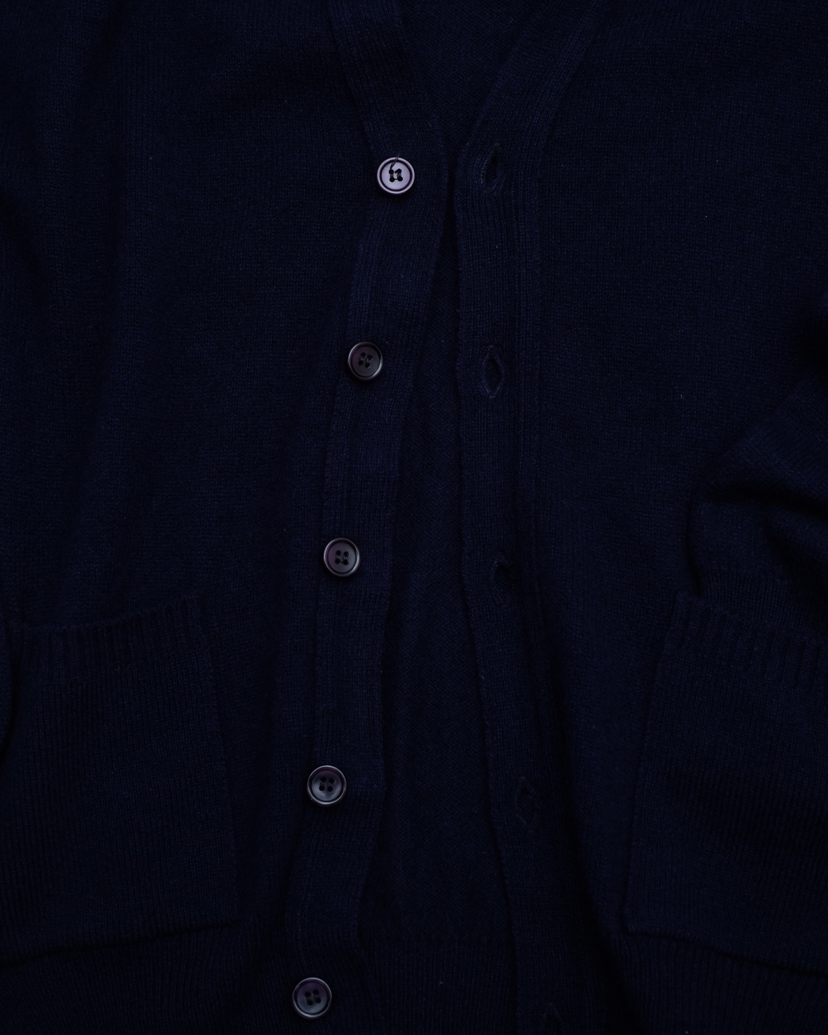 Kintyre Cashmere Sweater, Dark Navy - 画像 (2)