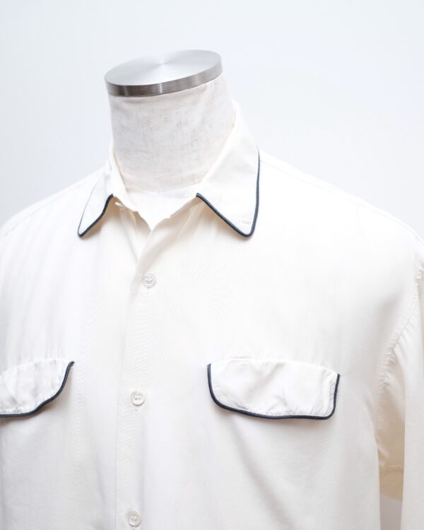 Equipment,piping shirts in silk